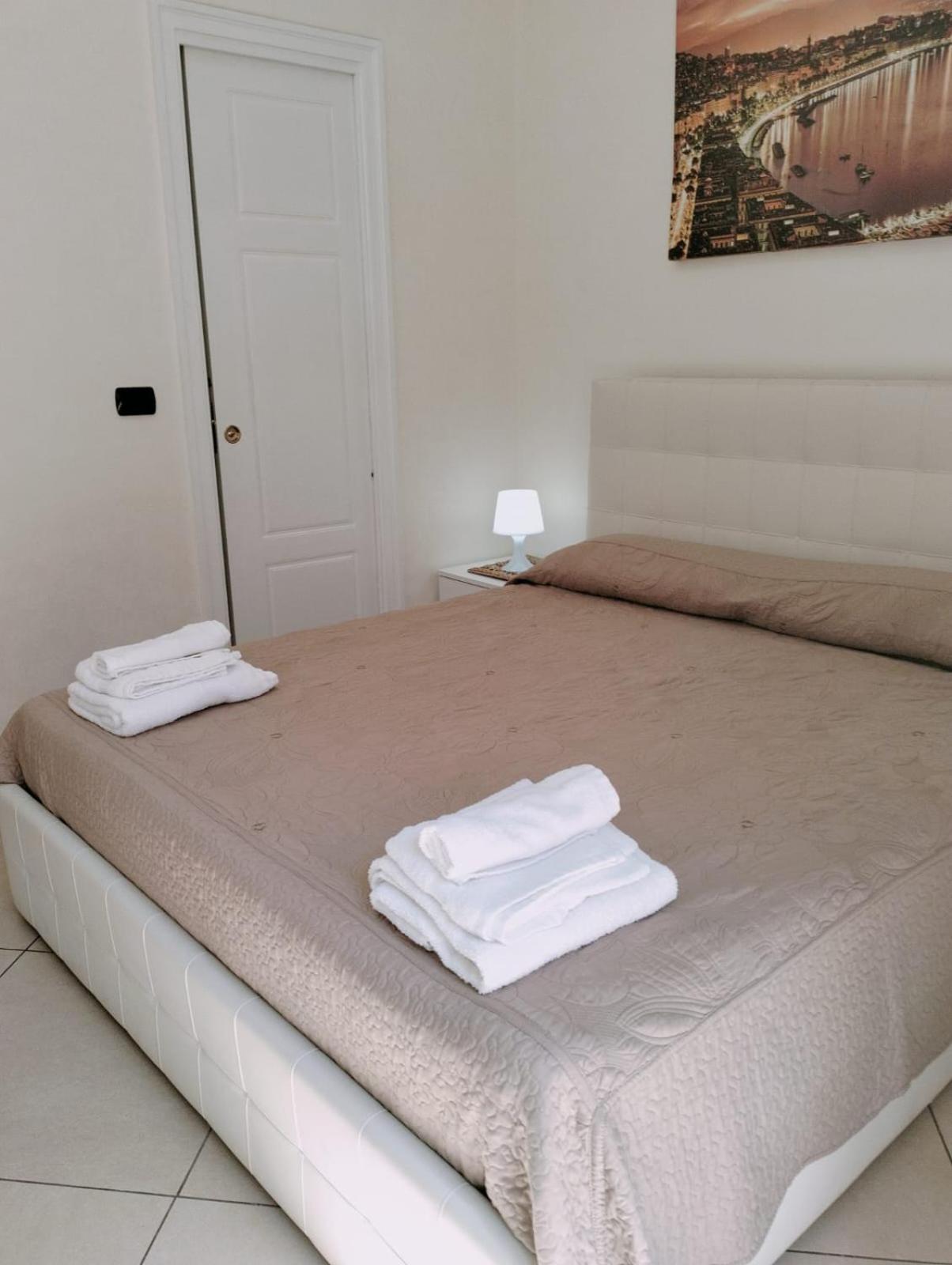 Bed and Breakfast La dolce Dimora Napoli Camera foto